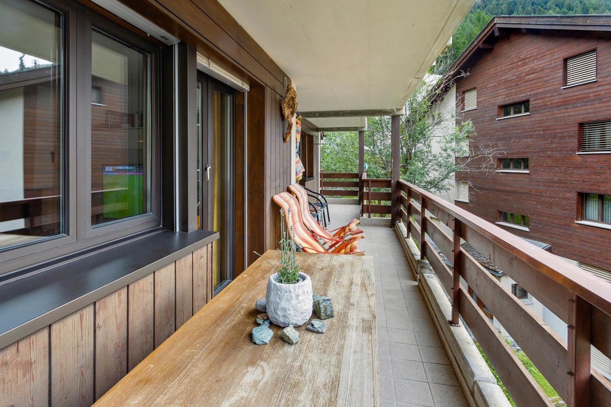 Mountain Whisper-4 Pers. Apartment Zermatt