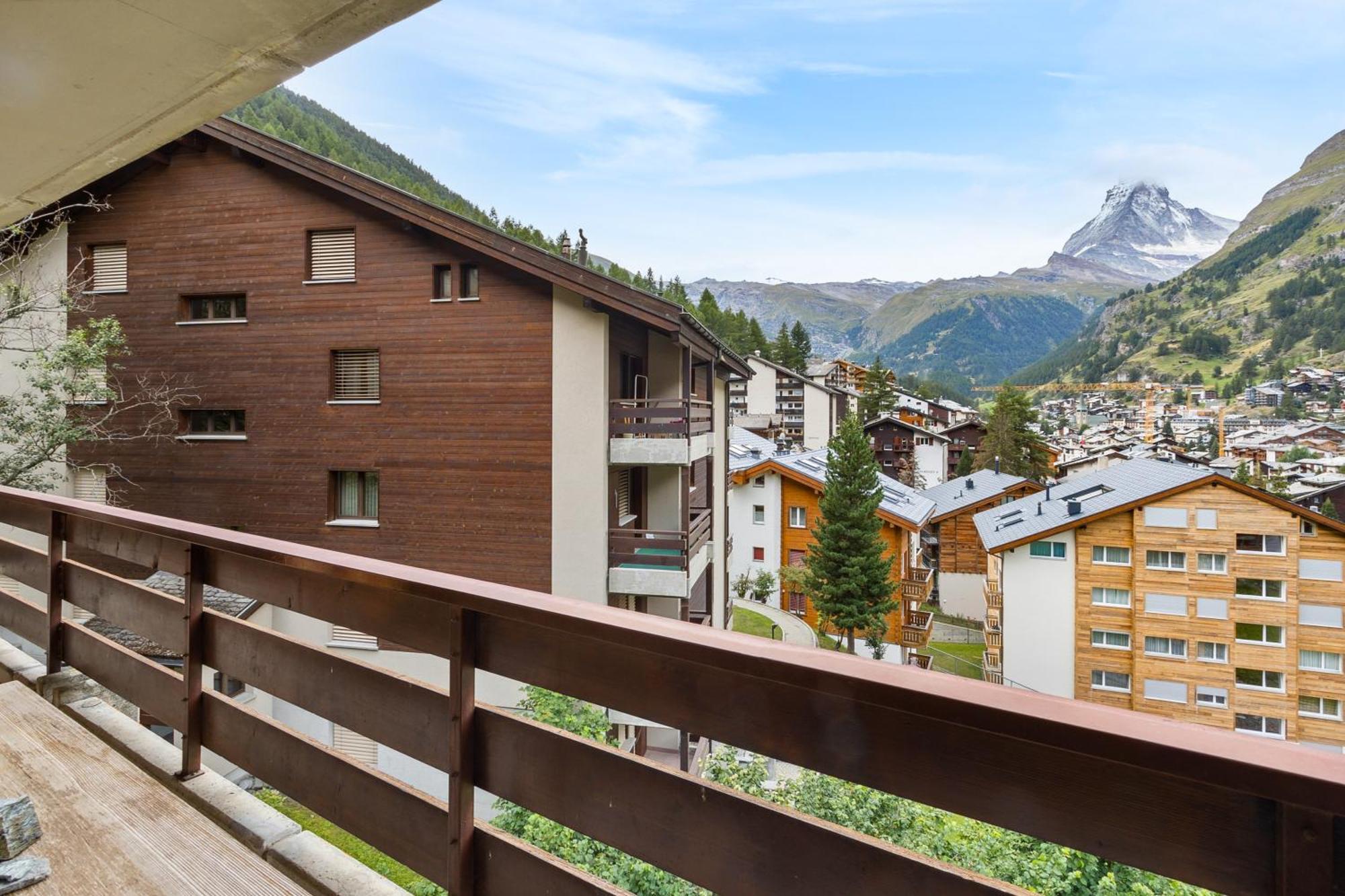 Mountain Whisper-4 Pers. Apartment *